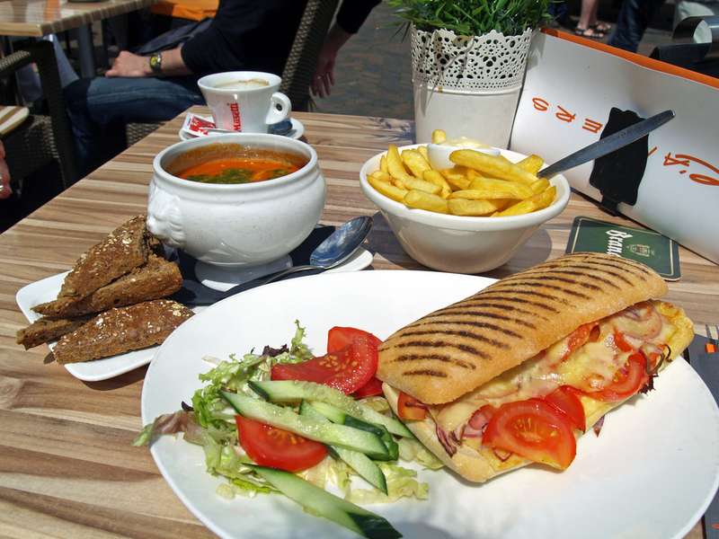 Affordable Street Food Spots in Haarlem: A Local's Guide