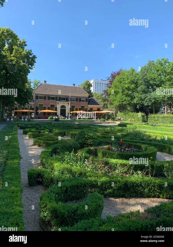 Exploring Wildlife Sanctuaries in Rotterdam's Urban Parks