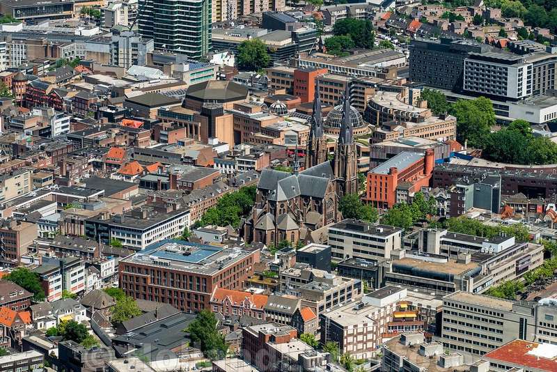 Tactile Sculptures Transform Public Spaces in Eindhoven