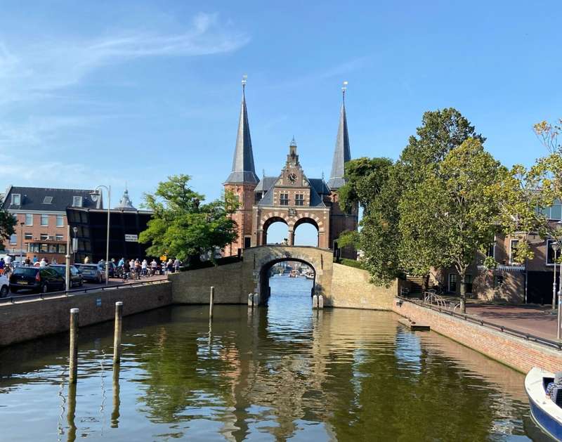 Exploring Sneek: Friesland's Historic Waterways and Architecture