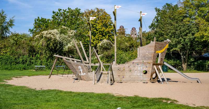 From Skate Bowls to Climbing Walls: The Hague's Innovative Playgrounds