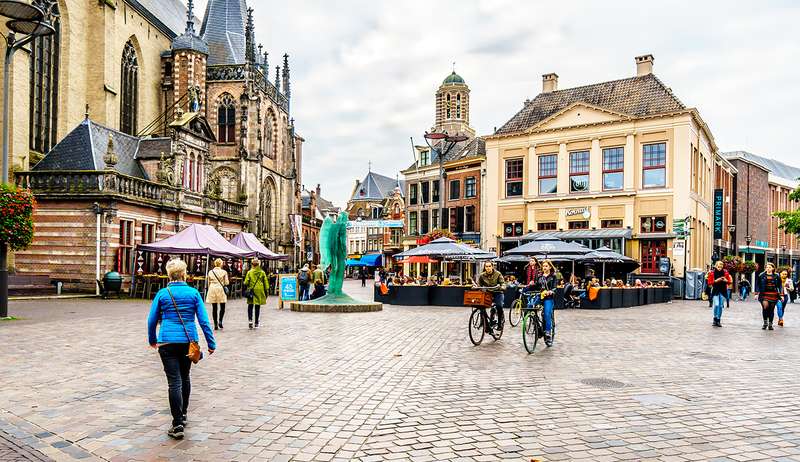 Zwolle's Modern Take on Traditional Dutch Cuisine