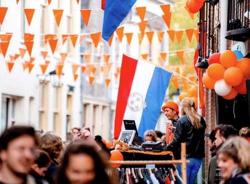 Utrecht's Midnight Book Gatherings: A Literary Secret