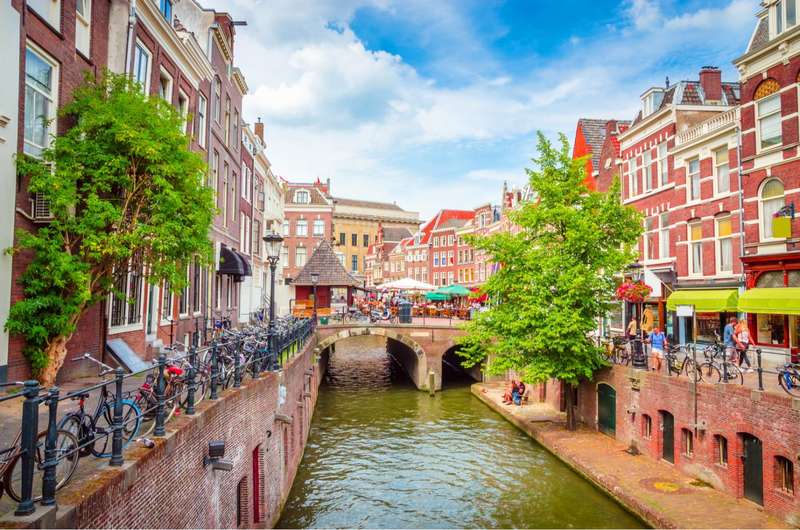 Exploring Utrecht's Roman Foundations in a Medieval Cityscape