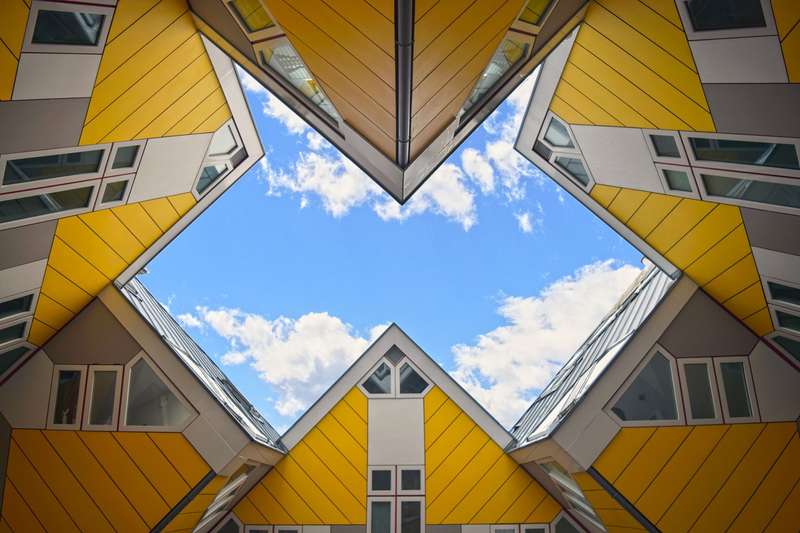 Rotterdam's Architectural Transformation After WWII