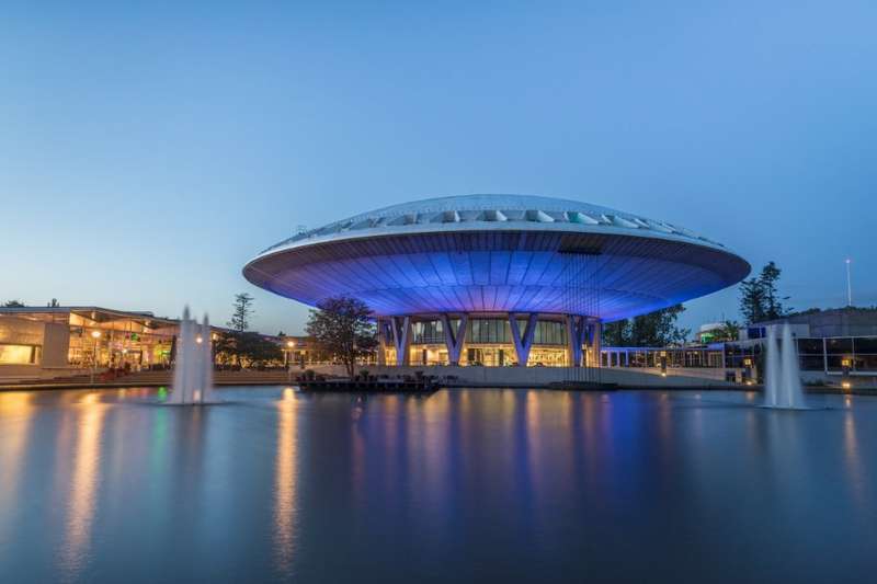Evoluon Dome's Design: Transforming Eindhoven's Cityscape