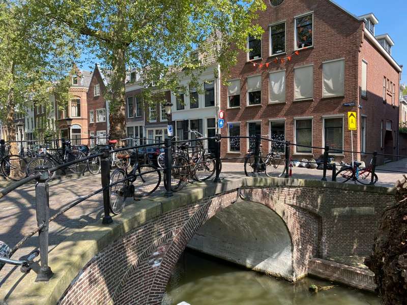 The Enigma of Utrecht's Nocturnal Bell Ringers
