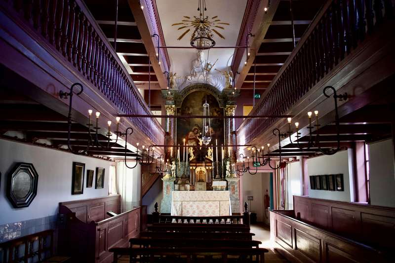Amsterdam's Hidden Churches: Ingenious Facades and Secret Histories