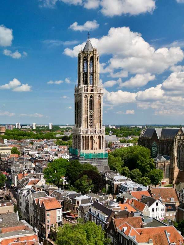 The Dom Tower's Haunted Bells: A Chilling Utrecht Legend
